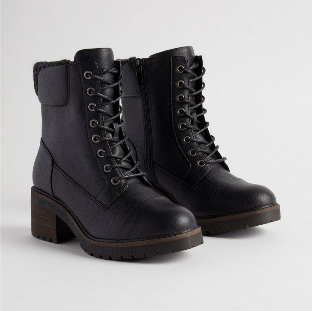 NWOT Torrid Heeled Moto (WW) boots
